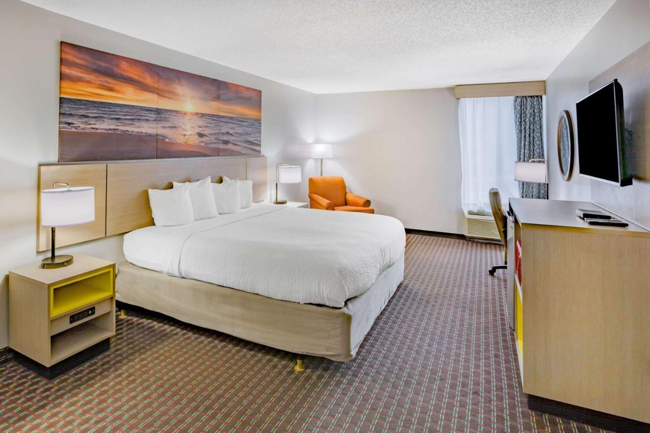 Days Inn By Wyndham Hartsfield Jackson Atlanta Airport West Колледж Парк Экстерьер фото