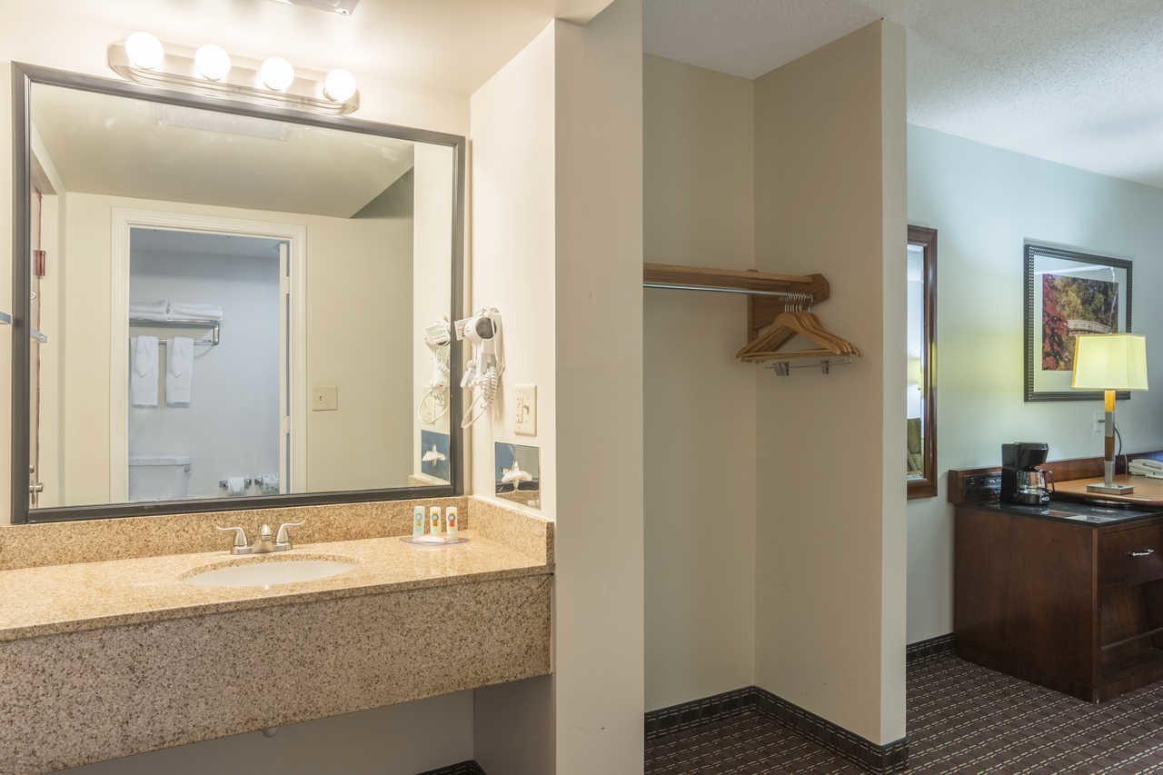 Days Inn By Wyndham Hartsfield Jackson Atlanta Airport West Колледж Парк Экстерьер фото