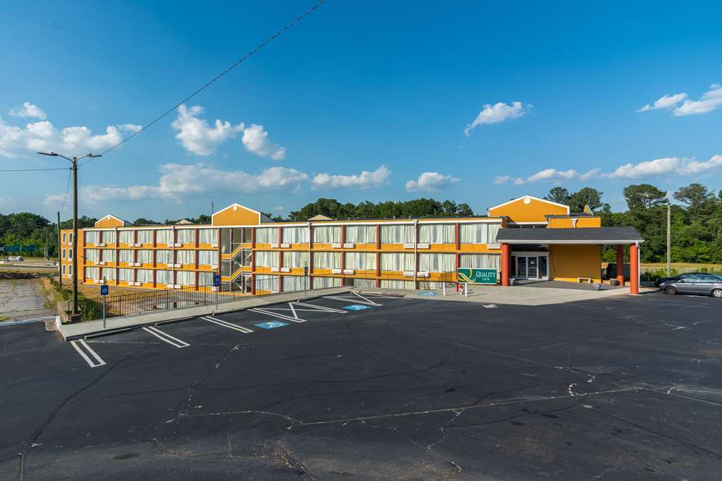 Days Inn By Wyndham Hartsfield Jackson Atlanta Airport West Колледж Парк Экстерьер фото
