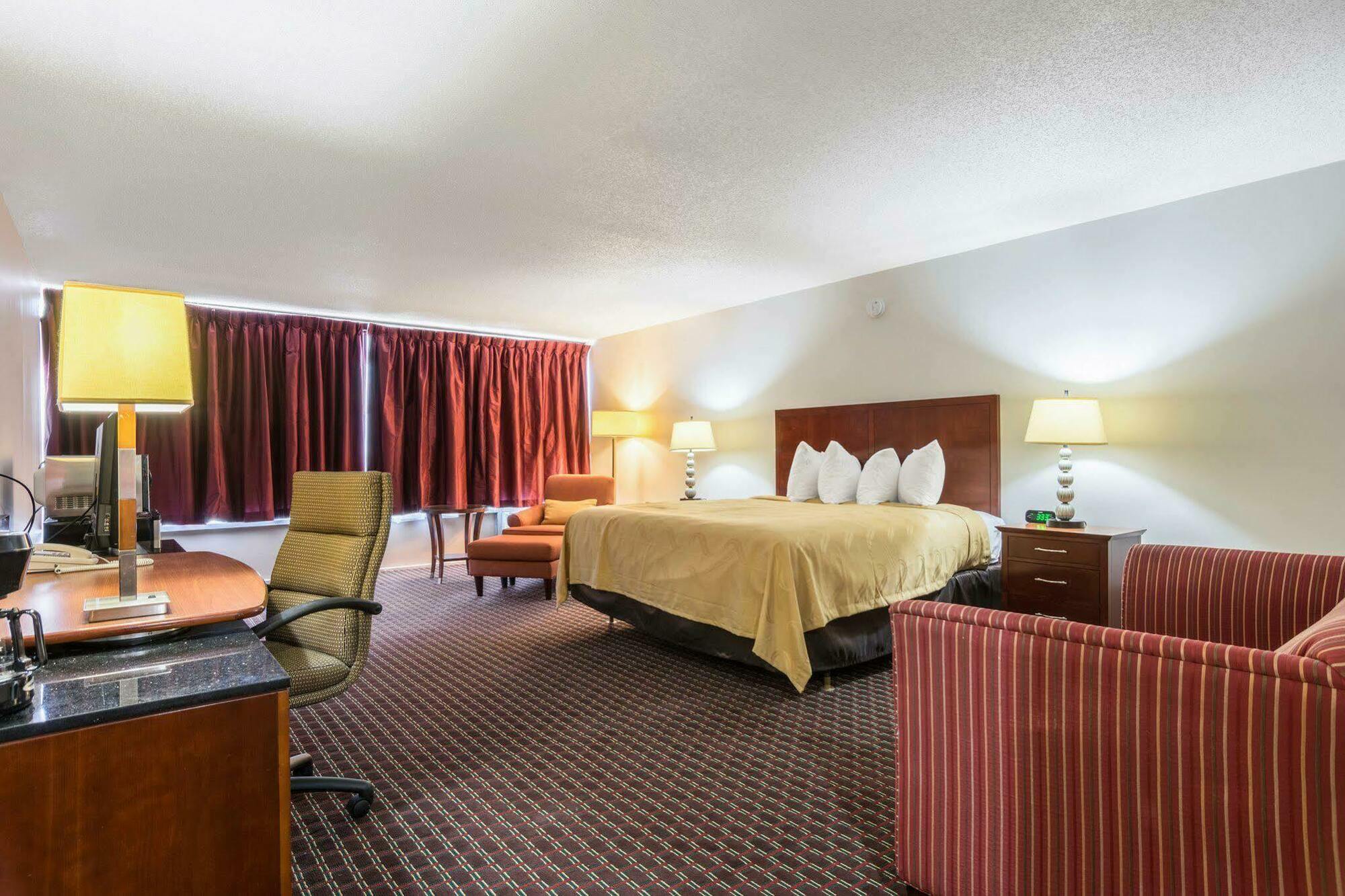 Days Inn By Wyndham Hartsfield Jackson Atlanta Airport West Колледж Парк Экстерьер фото